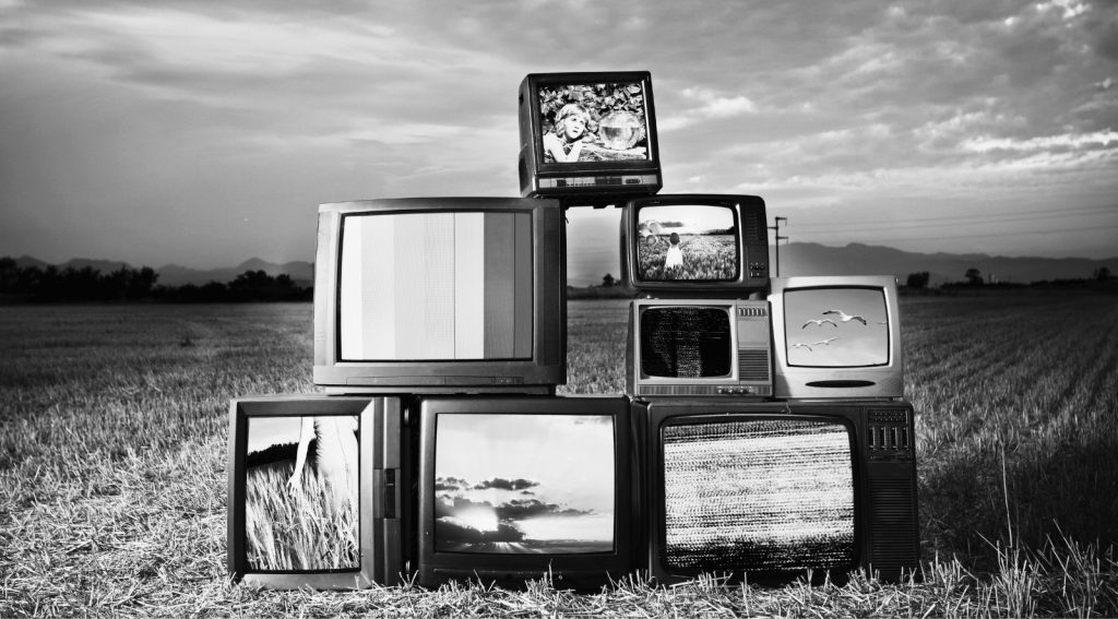 communication média et hors média